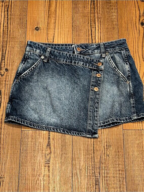 Free People We The Free Wynne Denim Wrap Mini Skirt Size 27